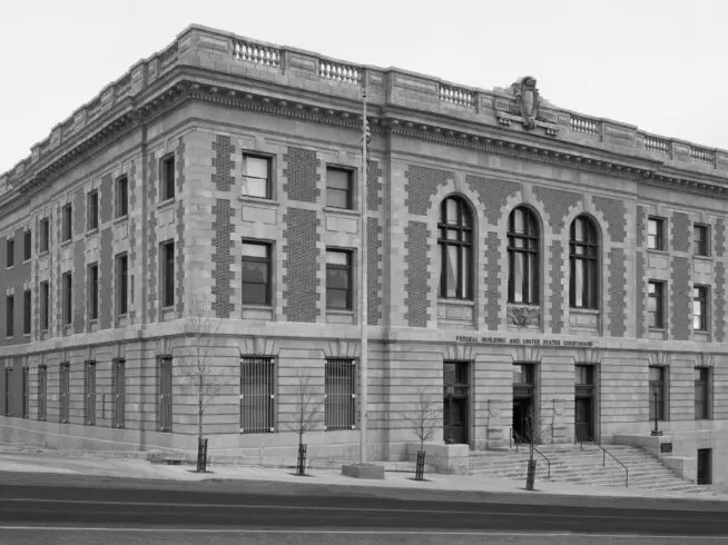 The Mike Mansfield Federal Building and U.S. Courthouse, Butte, MT. (Wikimedia Commons)